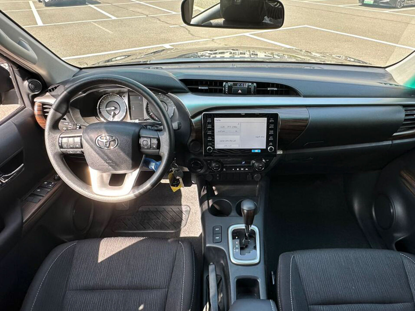2023 Toyota Hilux 2.4L Double Cab Pickup