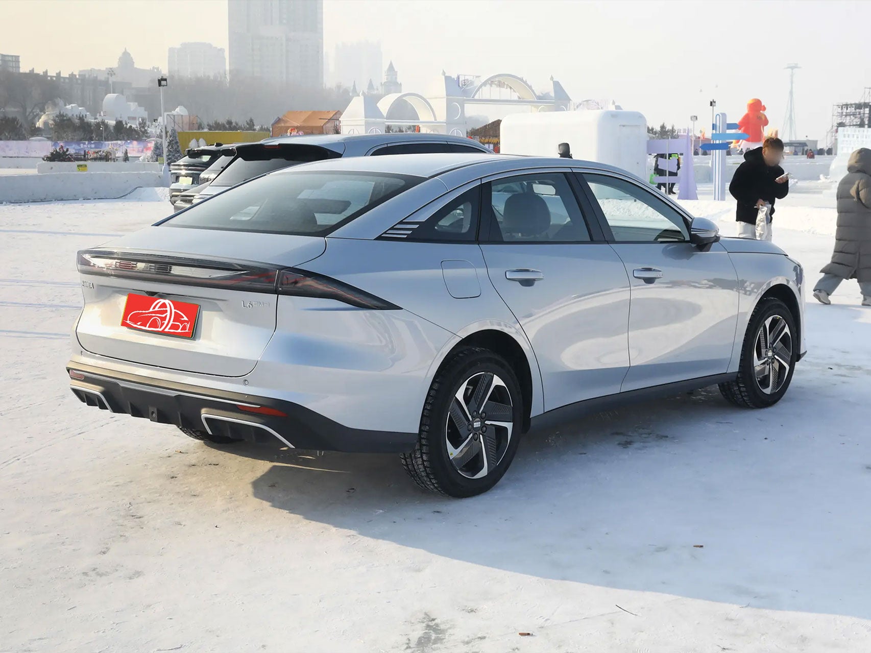 2025 Geely Galaxy L6 PHEV – 1.5 EM-i DHT 60KM (Price Upon Request)