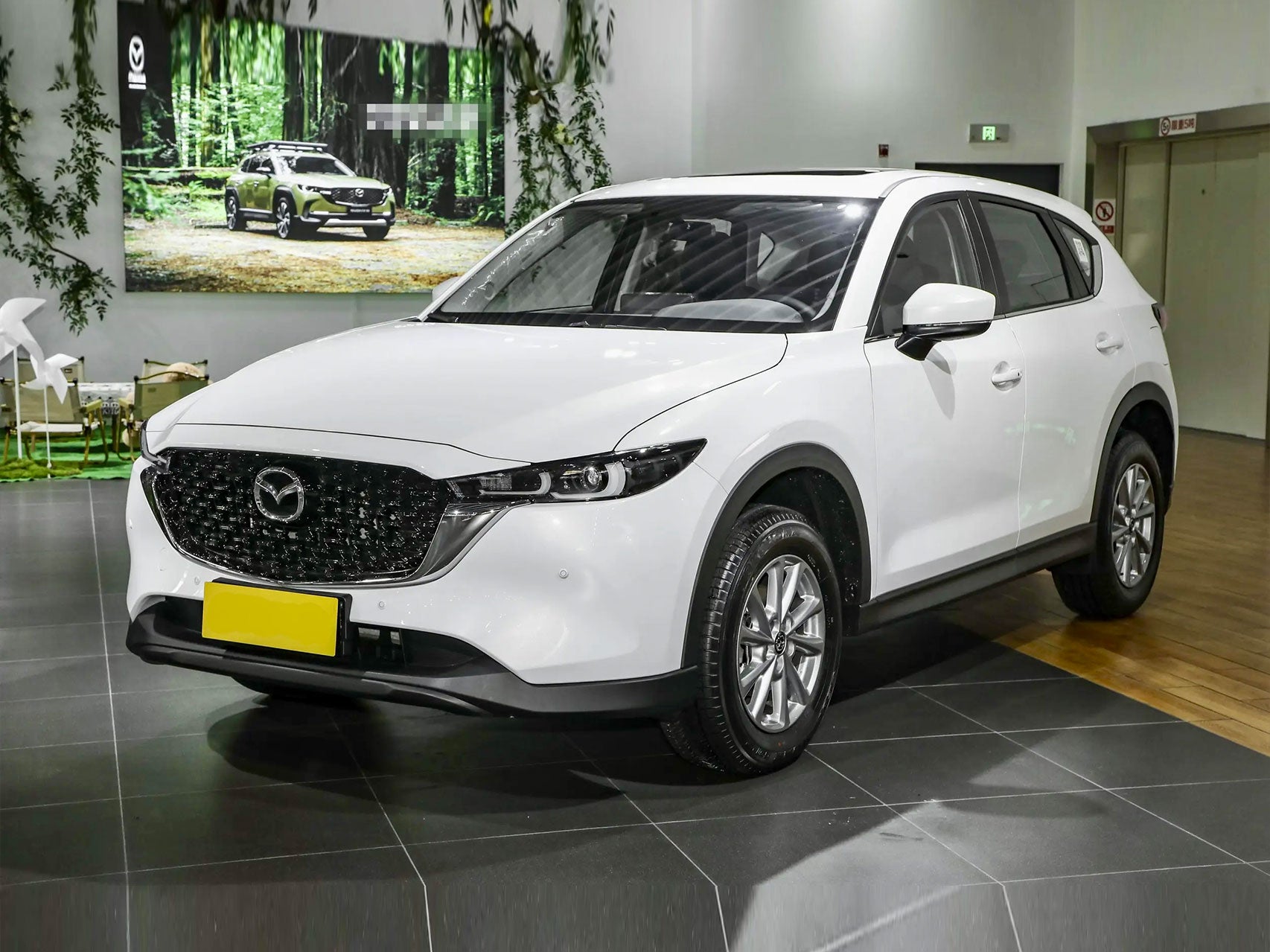 2024 Mazda CX-5 2.0L FWD Elite (Price Upon Request)