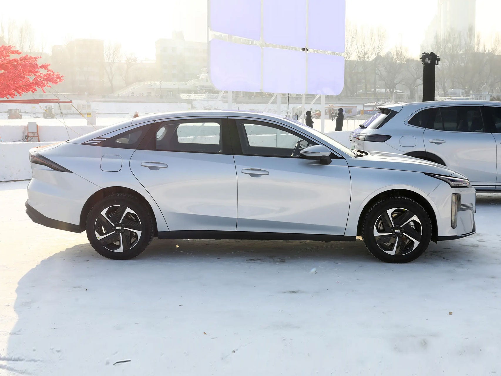 2025 Geely Galaxy L6 PHEV – 1.5 EM-i DHT 60KM (Price Upon Request)